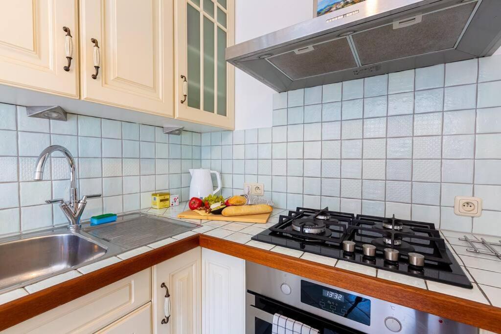 Cozy, Bright, Comfy Studio Next To The Old Town. Apartment Warsawa Bagian luar foto